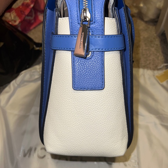 SOLD-MK belted mercer satchel in EUC w/ matching BN wallet - Picture 10 of 11